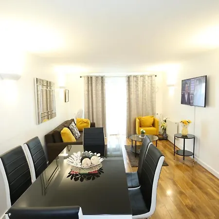 Lovely View 2 Beds 2 Bath Apartment, London Exterior photo